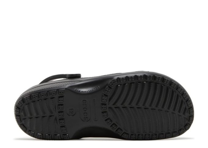 Mastermind x Classic Clog ”musta” Mastermind x Classic Clog ”musta”