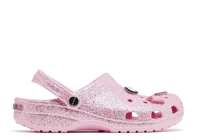 Mean Girls x Classic Clog ”On keskiviikkoisin Wear Pink” Mean Girls x Classic Clog ”On keskiviikkoisin Wear Pink”