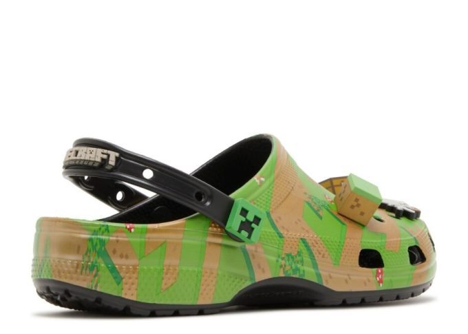 Minecraft x Classic Clog ”Grass Block” Minecraft x Classic Clog ”Grass Block”