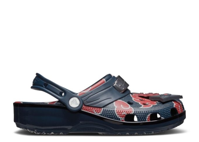 Naruto Shippuden x Classic Clog ”Itachi” Naruto Shippuden x Classic Clog ”Itachi”