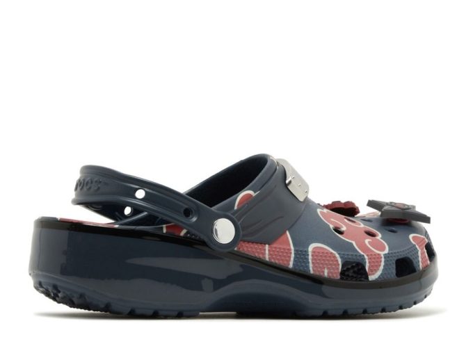 Naruto Shippuden x Classic Clog ”Itachi” Naruto Shippuden x Classic Clog ”Itachi”