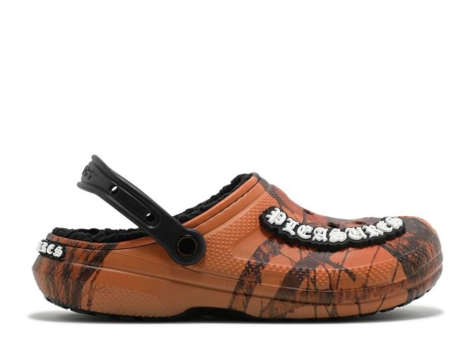 Pleasures x Dylan Clog ”Orange Camo”