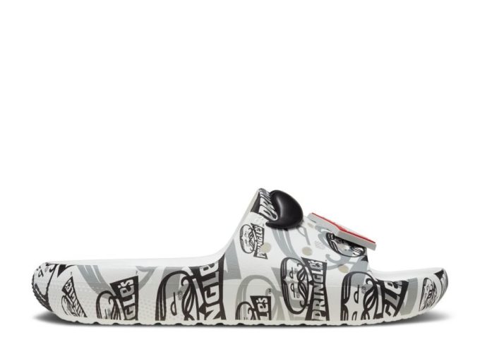 Pringles x Classic Slide V2 ”Heritage Pringles Print” Pringles x Classic Slide V2 ”Heritage Pringles Print”
