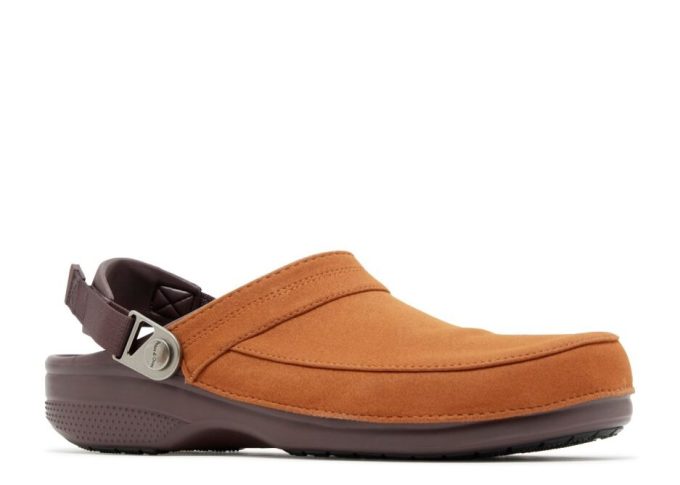 Rauhan ja hiljaisuuden museo x Classic Clog RO ”Mocha”