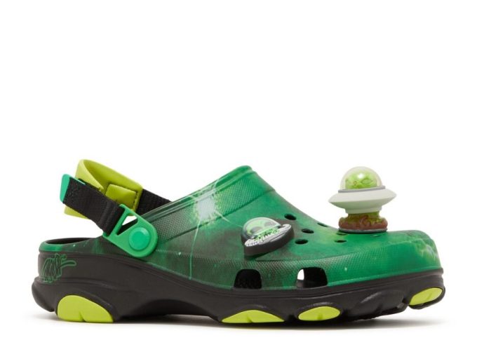 Ron English x All-Terrain Clog ”Area 54 – Green Galaxy”