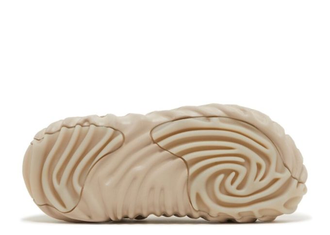Salehe Bembury x Pollex Clog ”Horchata”