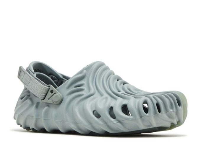 Salehe Bembury x Pollex Clog ”Manta”
