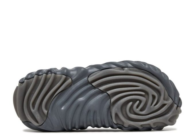 Salehe Bembury x Pollex Clog ”Niagra”