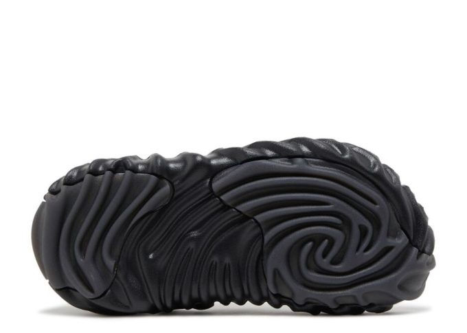 Salehe Bembury x Pollex Clog ”Sasquatch”
