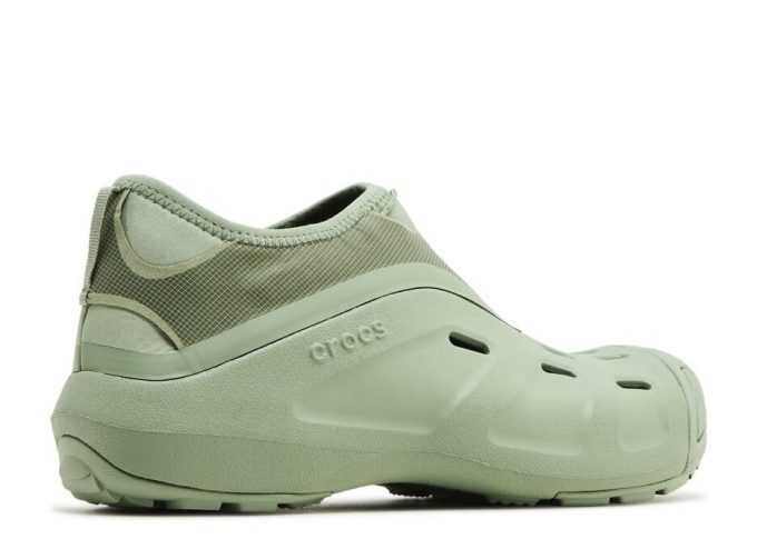 Satisfy x Quick Trail Low ”Moss”